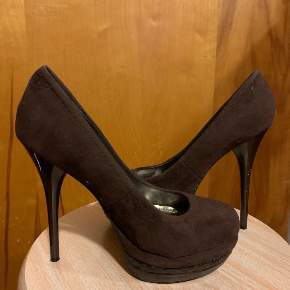 Brown suede pumps